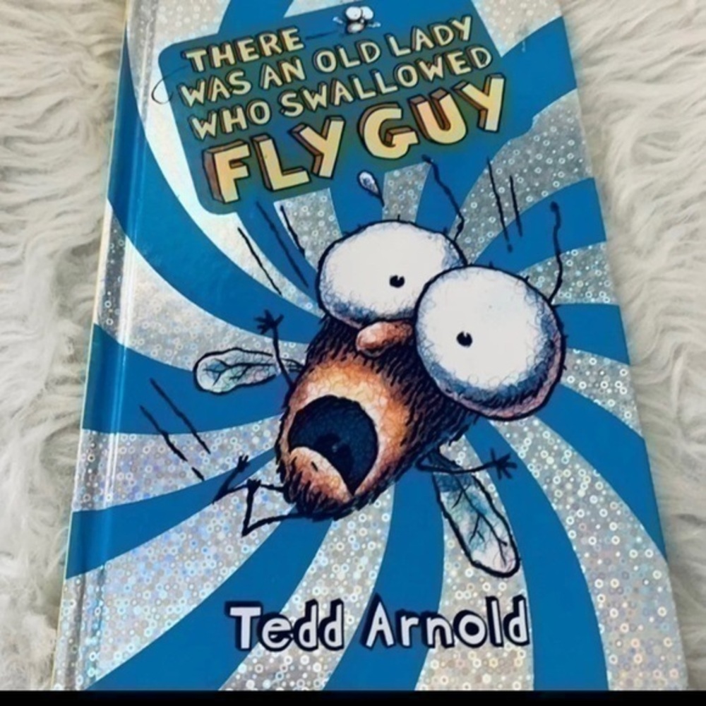 Fly Guy There Was An Old Lady Who Swallowed Fly Guy Book Like New Gift